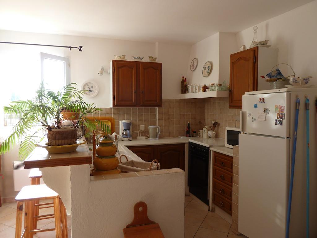 Ferienwohnung Les Tournesols Saint-Andiol Zimmer foto
