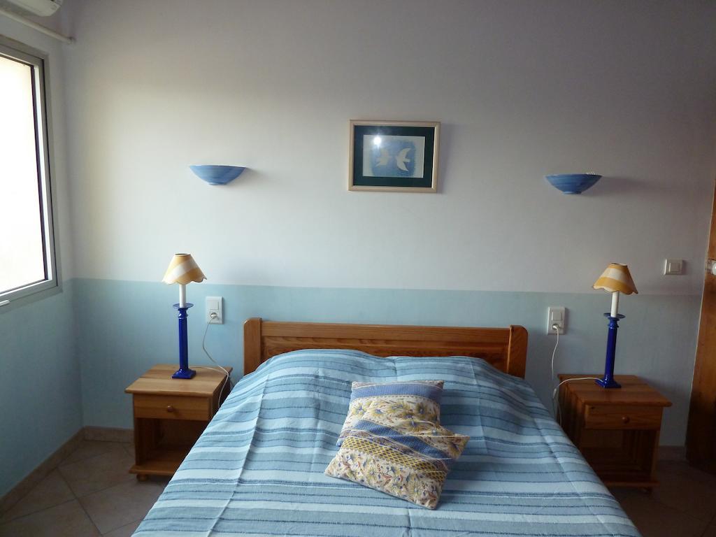 Ferienwohnung Les Tournesols Saint-Andiol Zimmer foto
